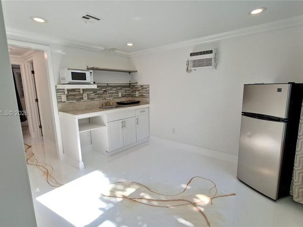 1028 S 62nd Ave , Unit B, Hollywood, FL 33023