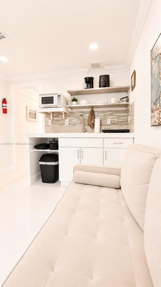 1028 S 62nd Ave, Unit B, Hollywood, FL 33023 Photo