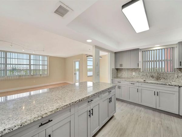 Unit 705W, Miami, FL 33179