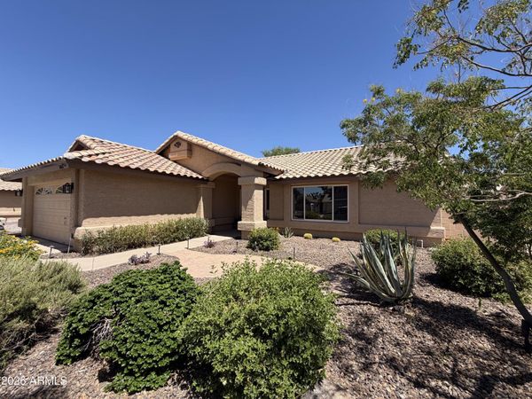 5614 W BUTLER Drive, Chandler, AZ 85226