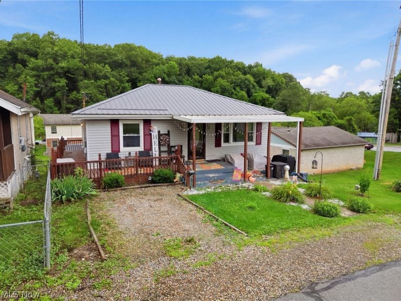 1329 Race Street, Zanesville, OH 43701 Photo 1