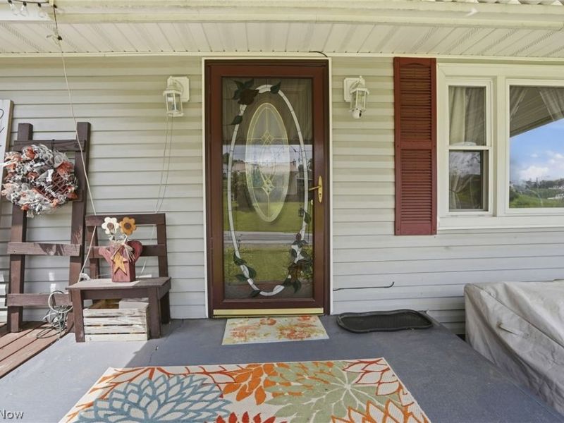 1329 Race Street, Zanesville, OH 43701 Photo 2