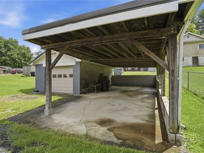 1329 Race Street, Zanesville, OH 43701 Photo 24