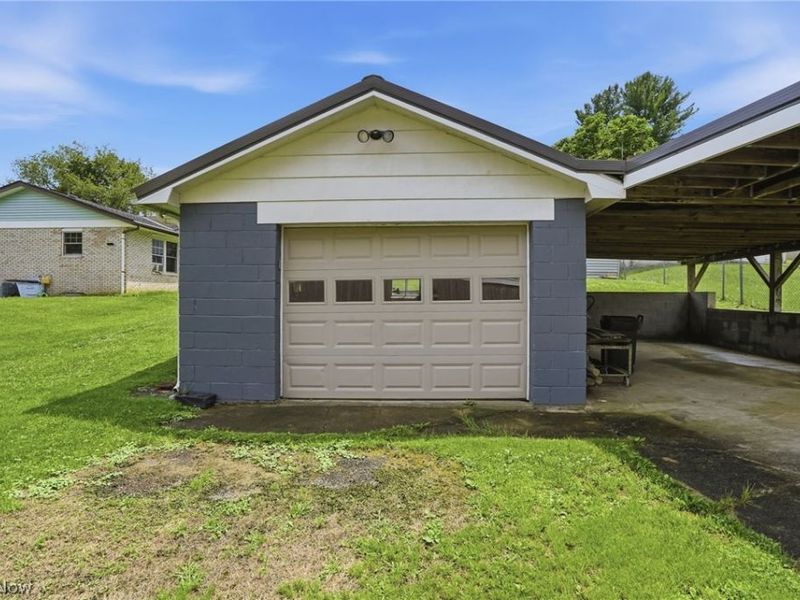 1329 Race Street, Zanesville, OH 43701 Photo 25