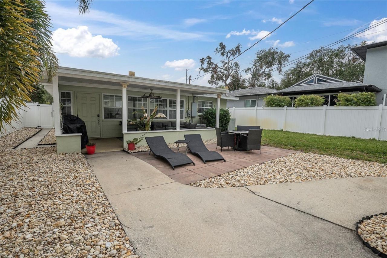185 22nd Avenue N, Saint Petersburg, FL 33704 Photo