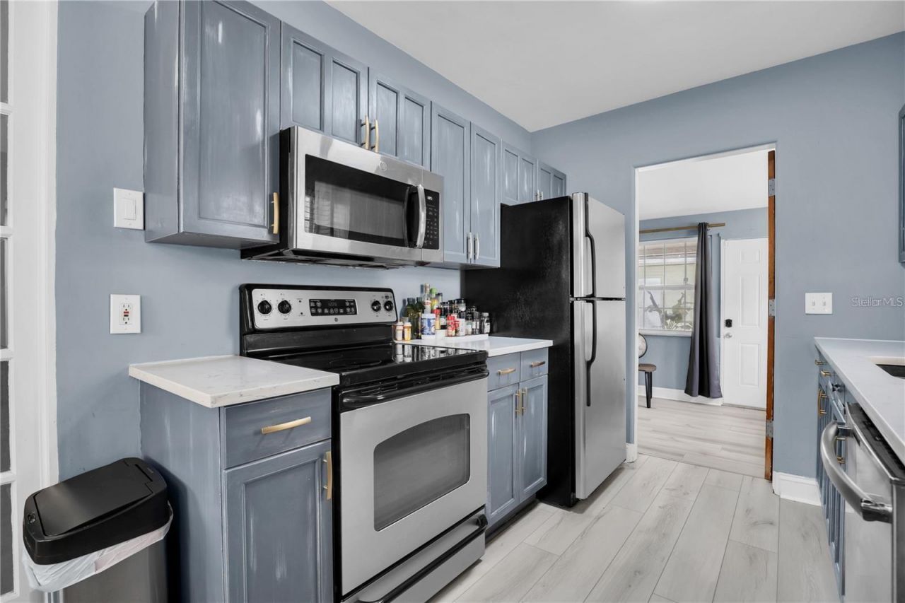 185 22nd Avenue N, Saint Petersburg, FL 33704 Photo