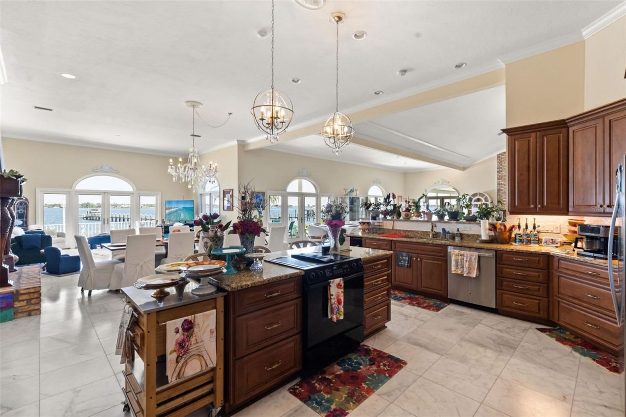 6118 Riverview Boulevard, Bradenton, FL 34209 Photo
