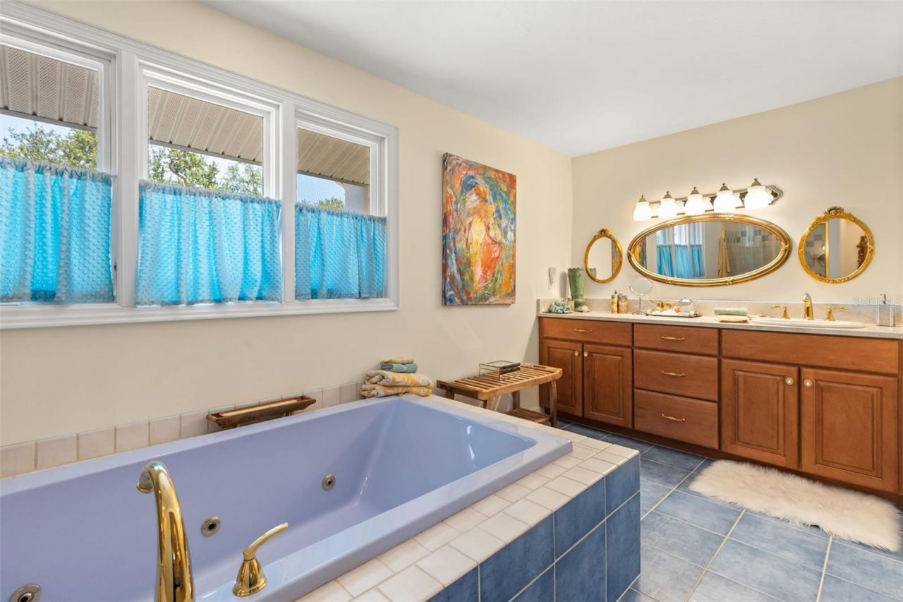 6118 Riverview Boulevard, Bradenton, FL 34209 Photo