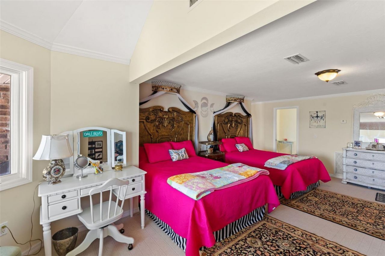 6118 Riverview Boulevard, Bradenton, FL 34209 Photo