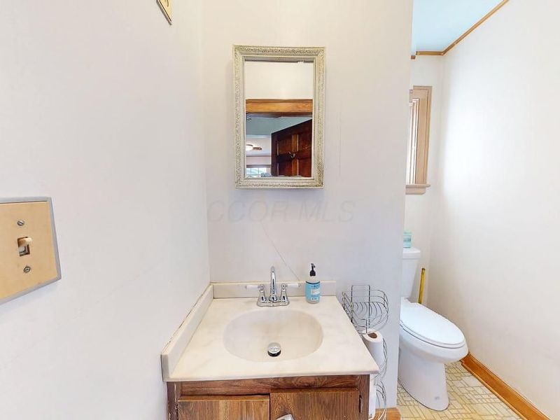 247 S Ardmore Road, Columbus, OH 43209 Photo 16