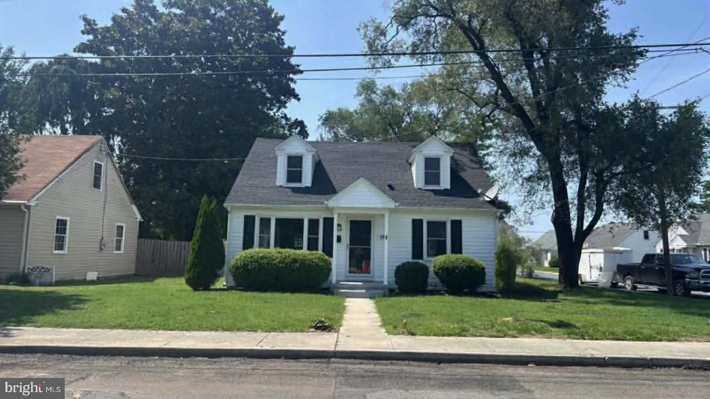 10 14TH STREET , POCOMOKE CITY, MD 21851