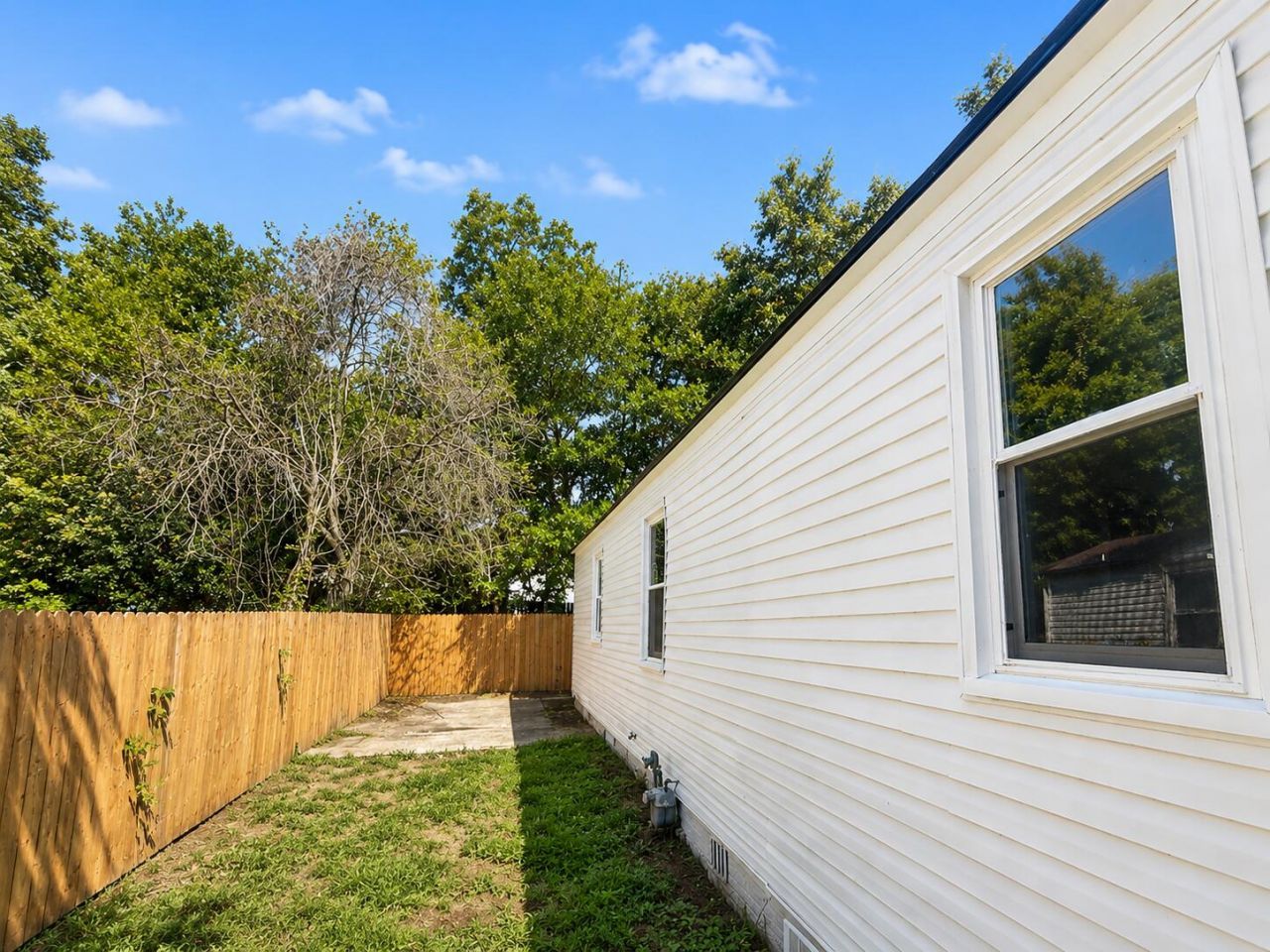2132 Commander Road Photo 27