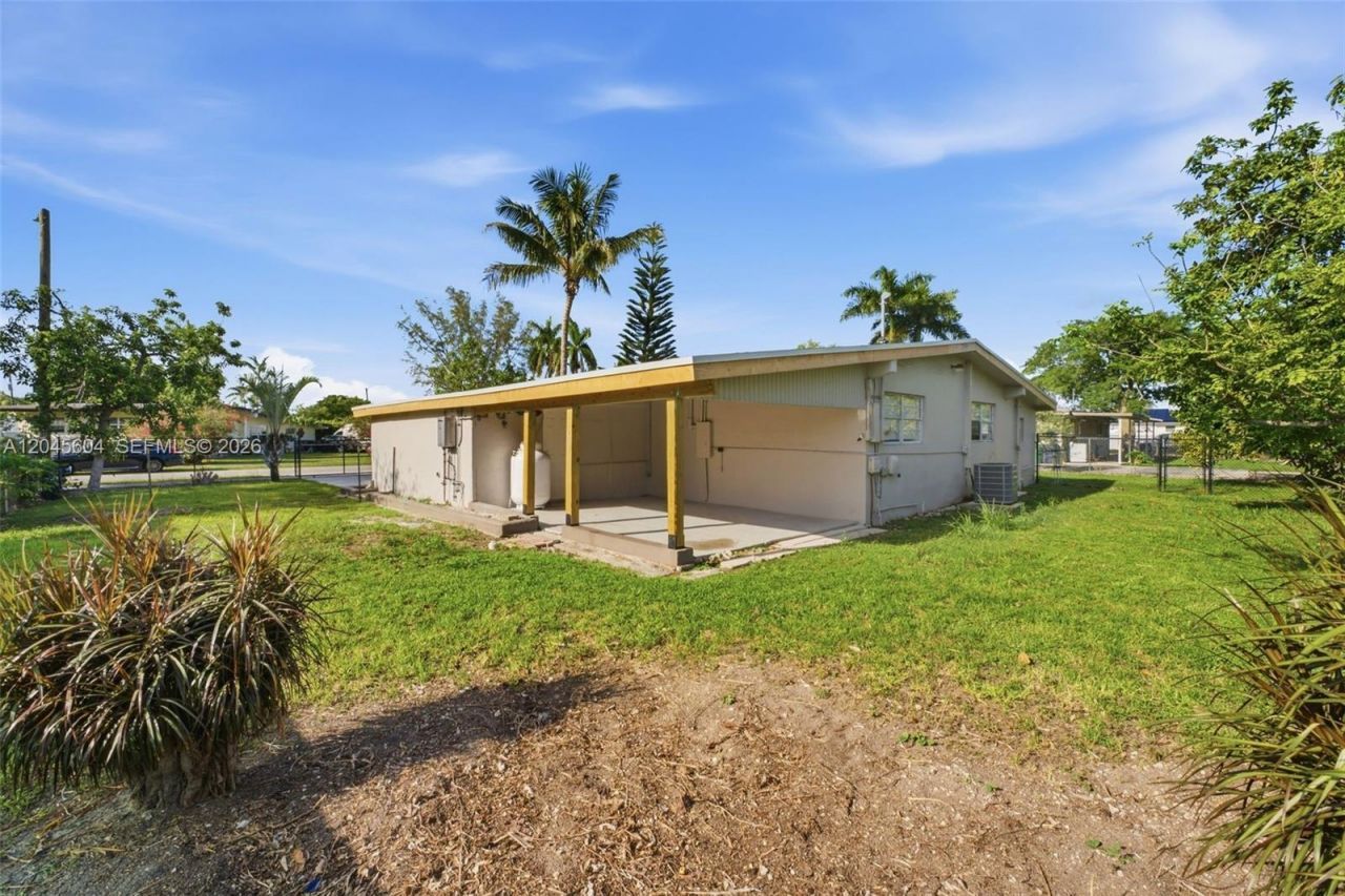 14310 SW 271st Ter , Homestead, FL 33032 Photo