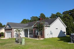 601 West Oak Circle Dr. photo 4