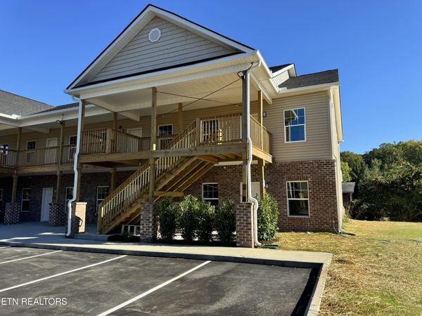 200 Lovell Heights Rd, Knoxville, TN 37922