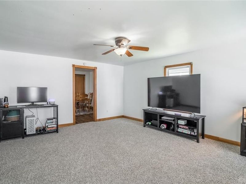 135 E Warren Street, Germantown, OH 45327 Photo 3