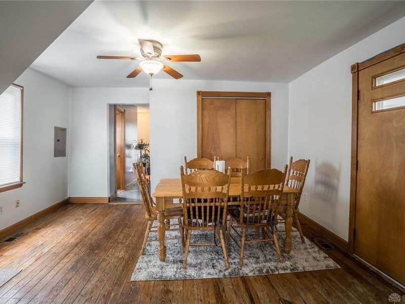 135 E Warren Street, Germantown, OH 45327 Photo 5