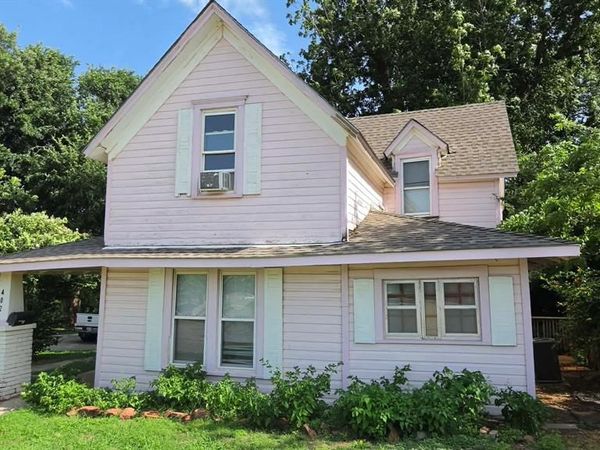 402 E Warner Avenue, Guthrie, OK 73044