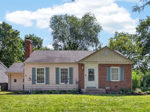 816 Manchester Road , Normal, IL 61761
