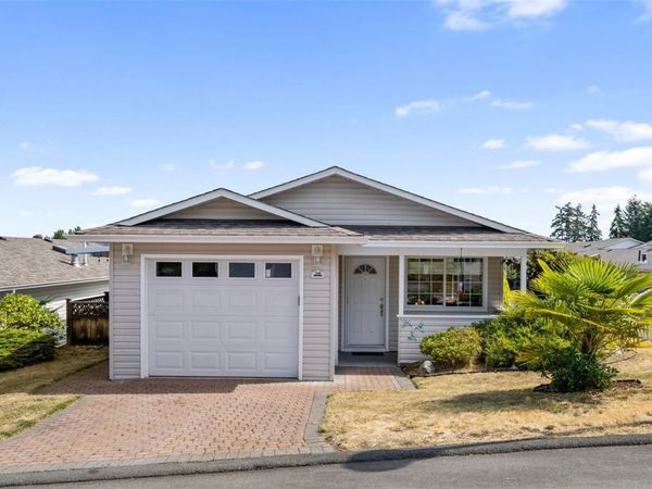 38 Eagle Lane, View Royal, BC V9A 7M2