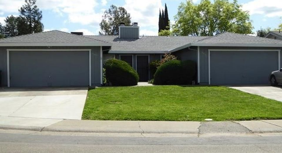 8964-8966 Laguna Vista Ct, Elk Grove, CA 95624 Photo