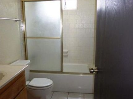 8964-8966 Laguna Vista Ct, Elk Grove, CA 95624 Photo
