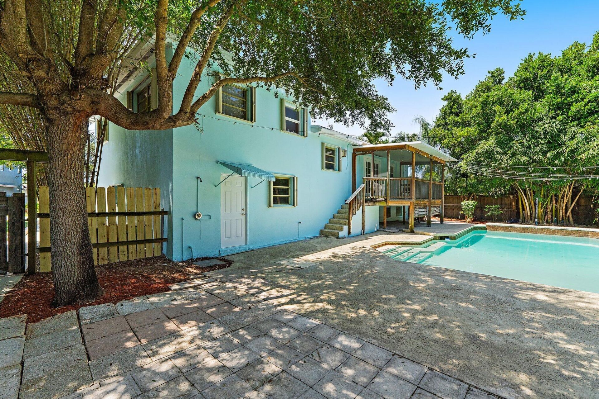 1429 Crest Drive, Lake Worth, FL 33461 Photo