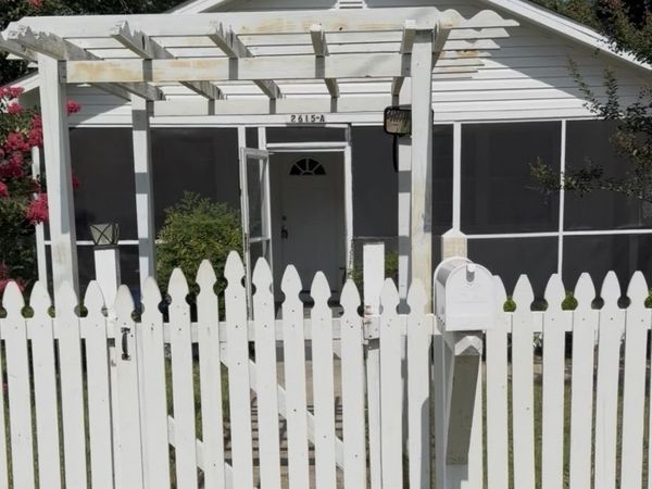 2615 N L St, Unit A, Pensacola, FL 32501
