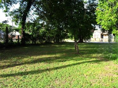 4904 Colonial Avenue, Dallas, TX 75215