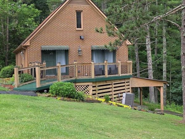 521 Old Pisgah Rd, PRINCETON, WV 24740