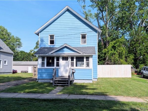 624 Buffalo Street , Conneaut, OH 44030