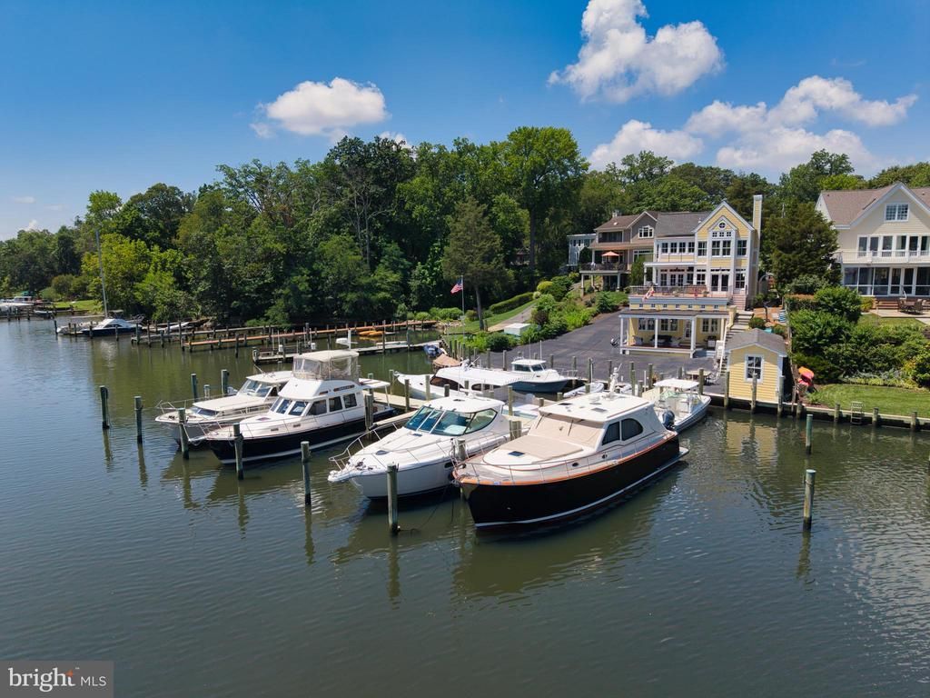 140 SPA DRIVE , ANNAPOLIS, MD 21403
