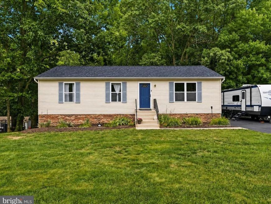 7860 Pine Boulevard, Lusby, MD 20657 Main Photo