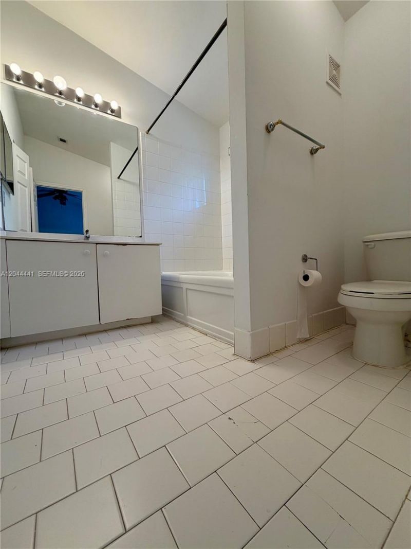 829 NW 208th Way , Pembroke Pines, FL 33029 Photo
