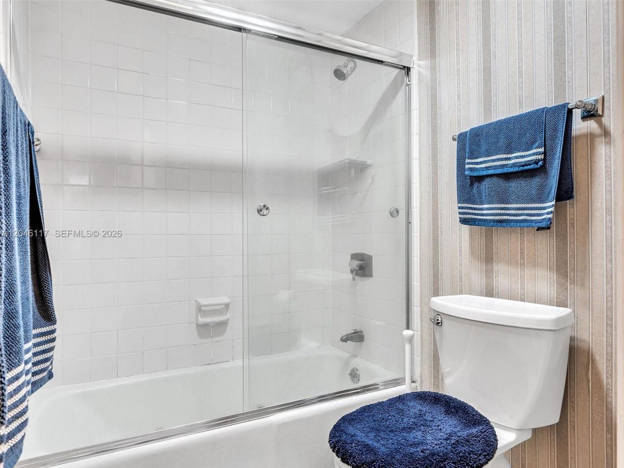 1901 Brickell Ave , Unit B1203, Miami, FL 33129 Photo