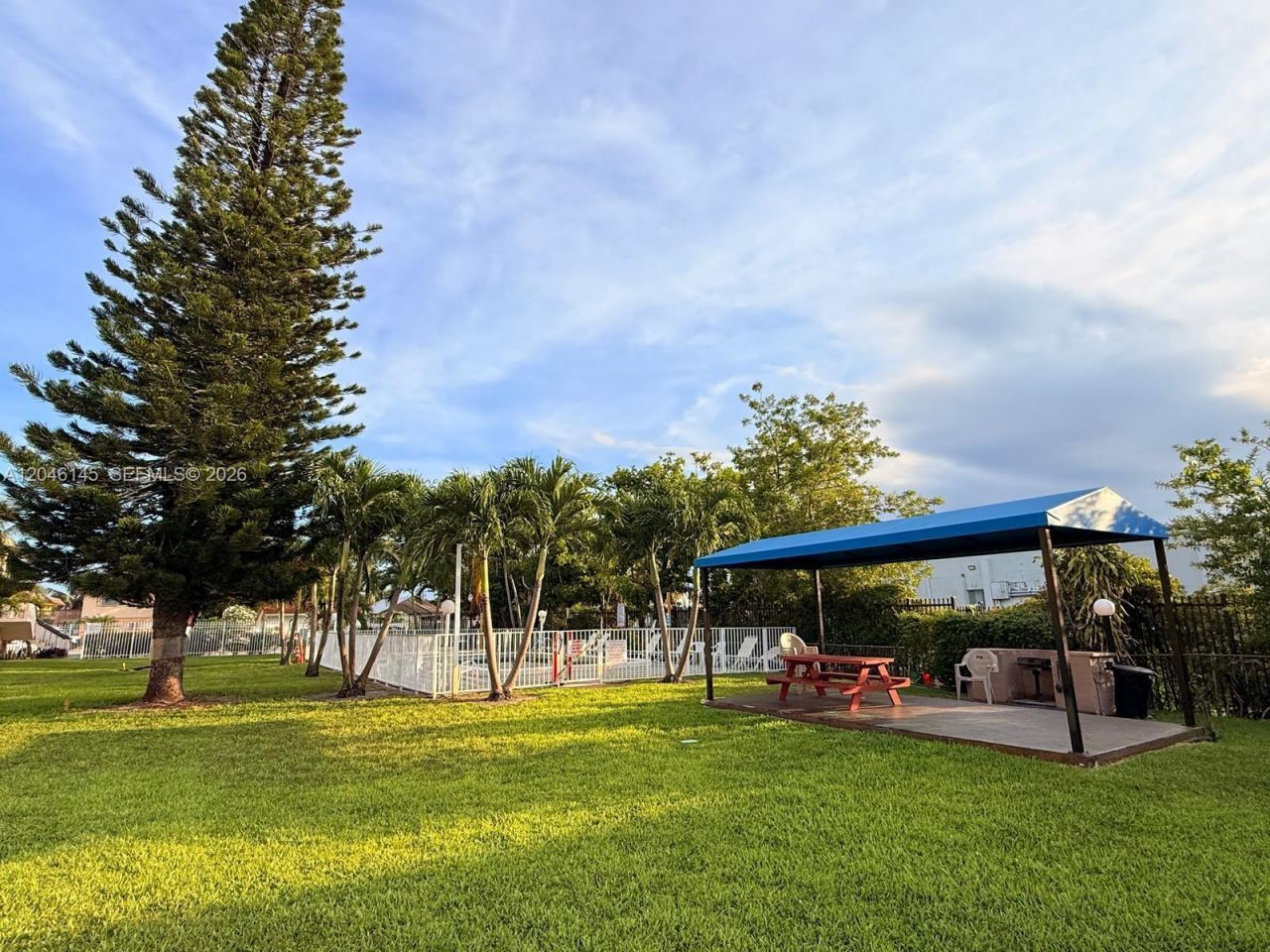 2832 Fillmore St , Unit 20, Hollywood, FL 33020 Photo