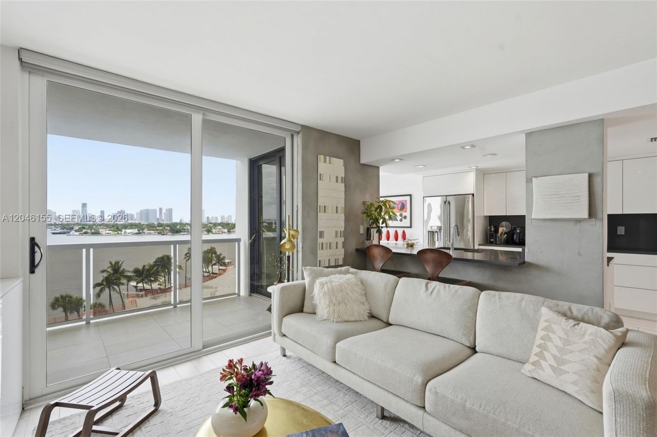 9 Island Ave, Unit 705, Miami Beach, FL 33139 Photo