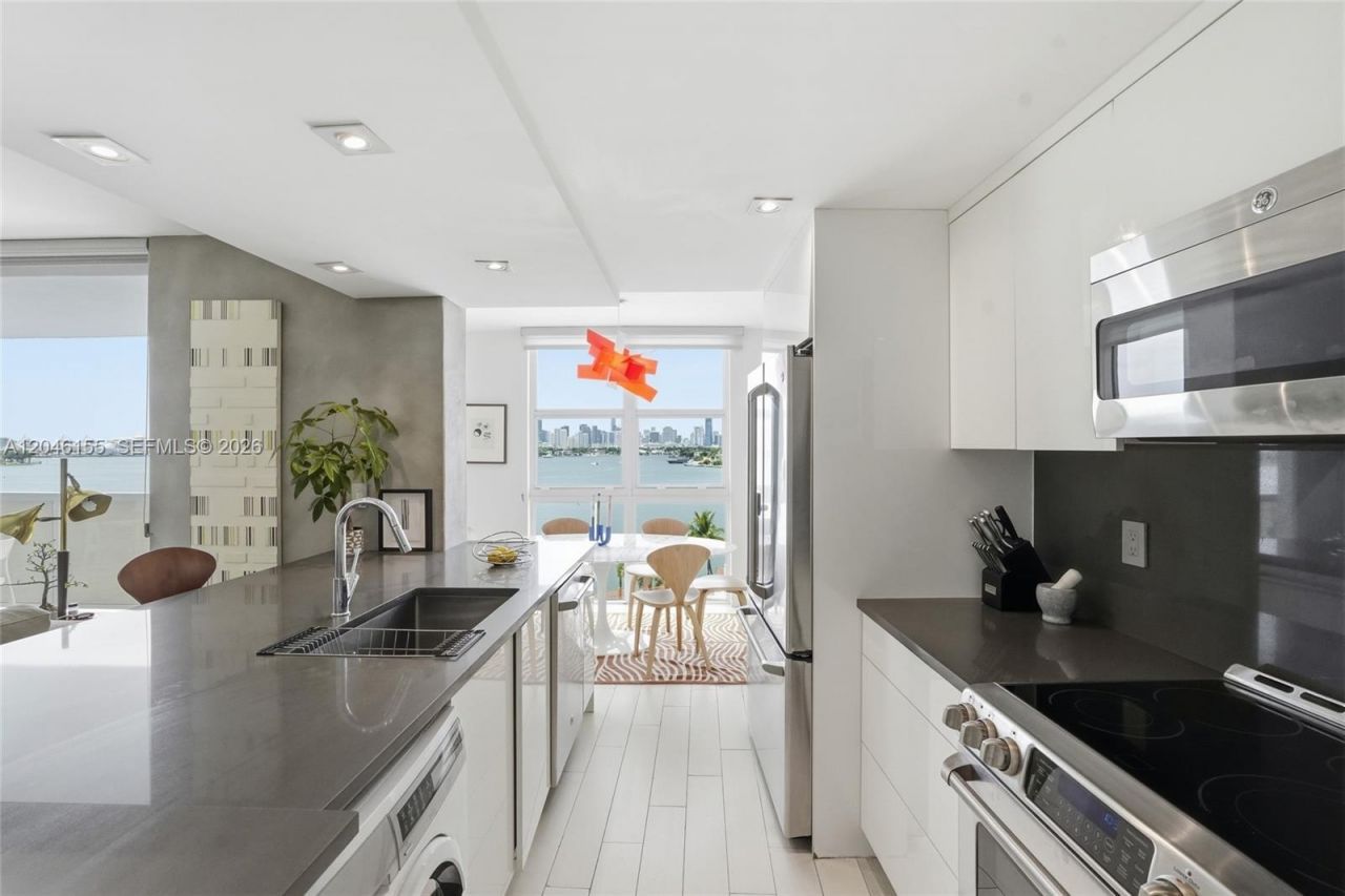 9 Island Ave, Unit 705, Miami Beach, FL 33139 Photo