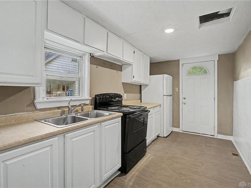 1705 W 5th, Dayton, OH 45417 Photo 16