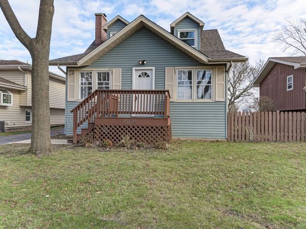 4915 Edward Avenue , Downers Grove, IL 60515