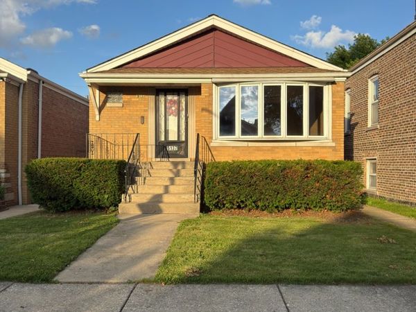 5137 S Lorel Avenue , Chicago, IL 60638