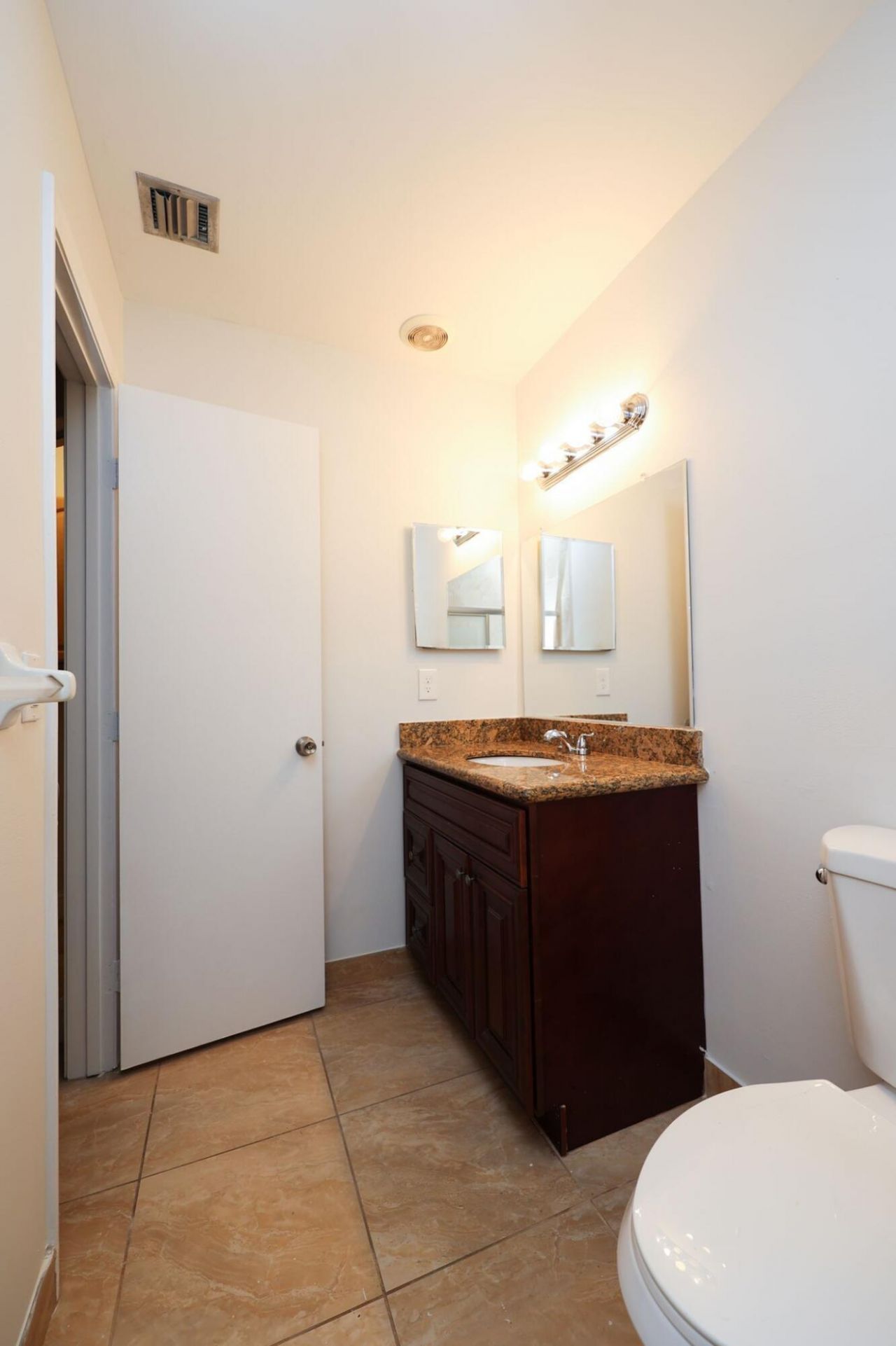 10127 E Boca Bend E, Unit B2, Boca Raton, FL 33428 Photo