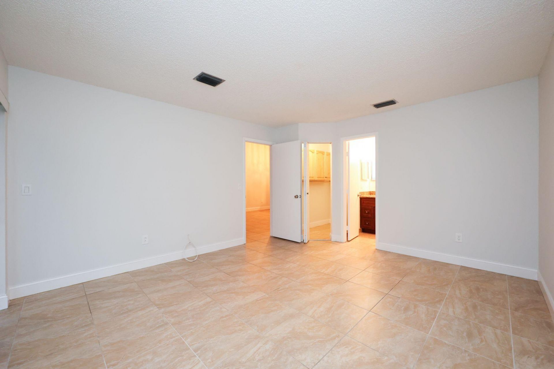 10127 E Boca Bend E, Unit B2, Boca Raton, FL 33428 Photo