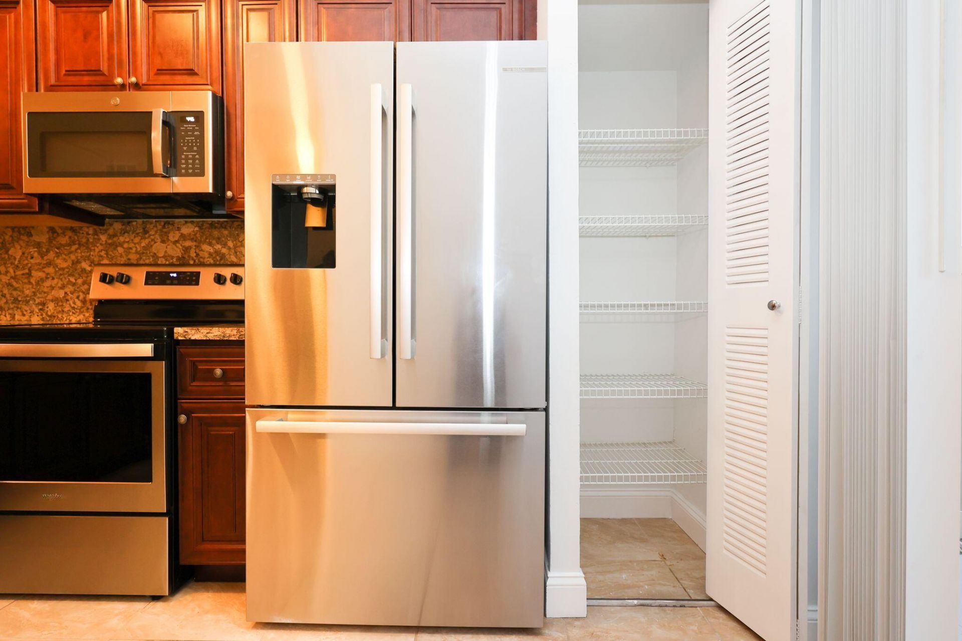 10127 E Boca Bend E, Unit B2, Boca Raton, FL 33428 Photo