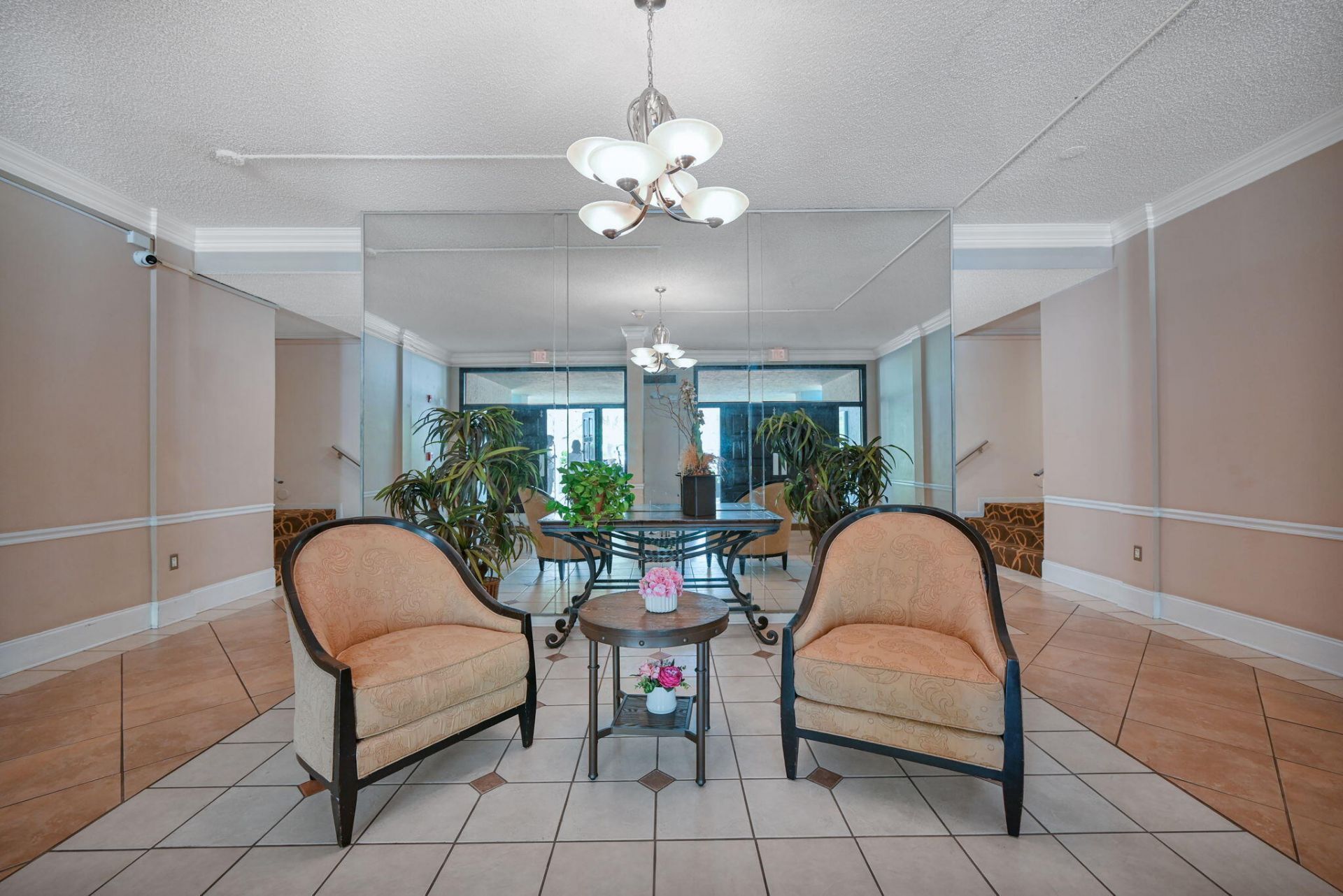 500 Executive Center Drive, Unit 3i, West Palm Beach, FL 33401 Photo
