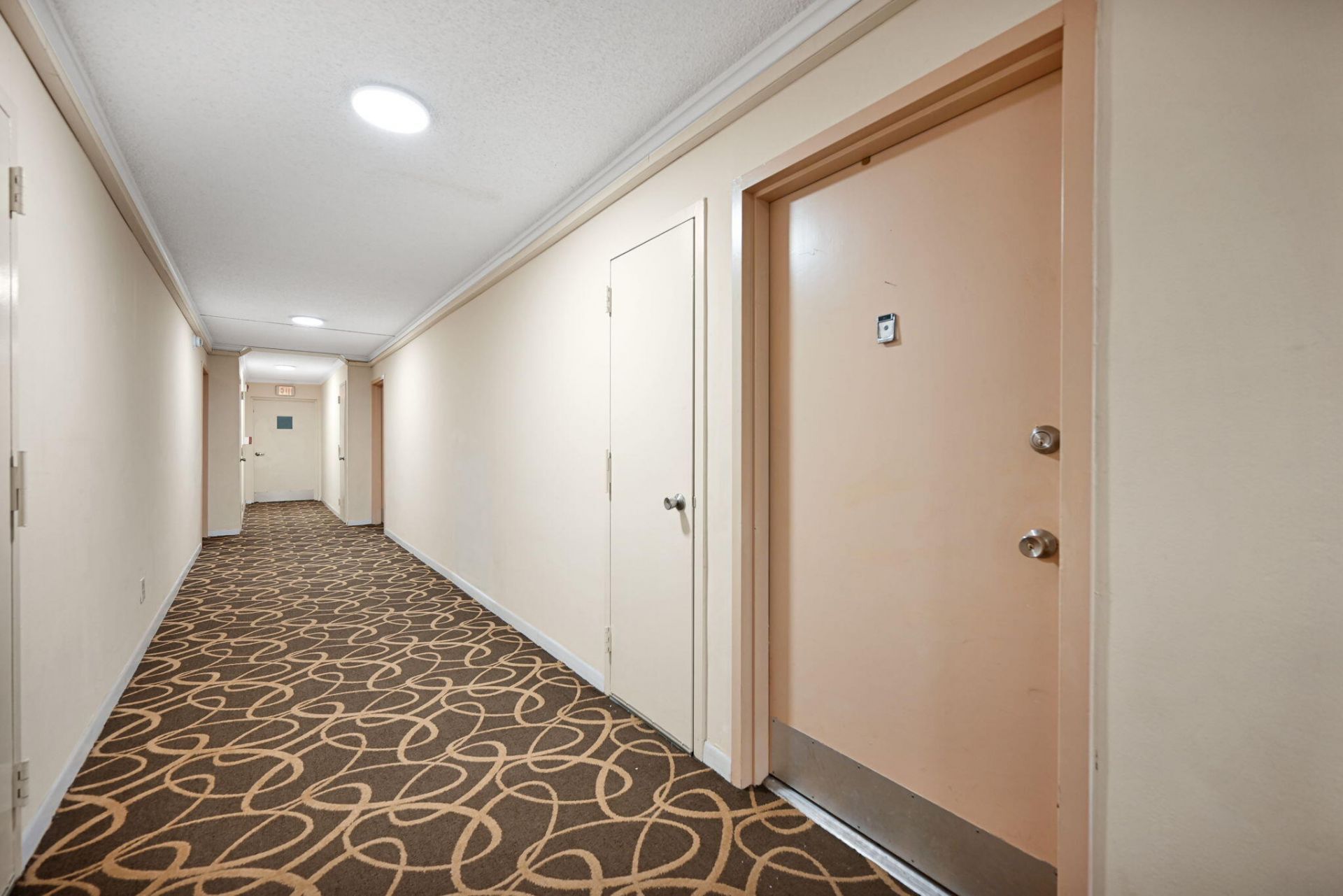 500 Executive Center Drive, Unit 3i, West Palm Beach, FL 33401 Photo