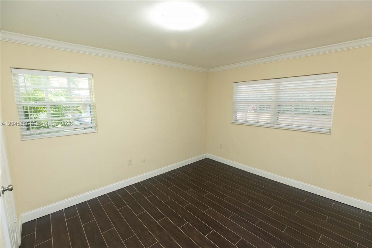 2945 Day Ave , Unit 2953, Miami, FL 33133 Photo