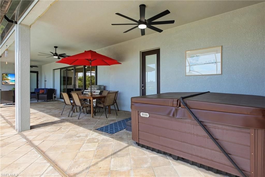 1720 Old Burnt Store Rd N, Cape Coral, FL 33993 Photo