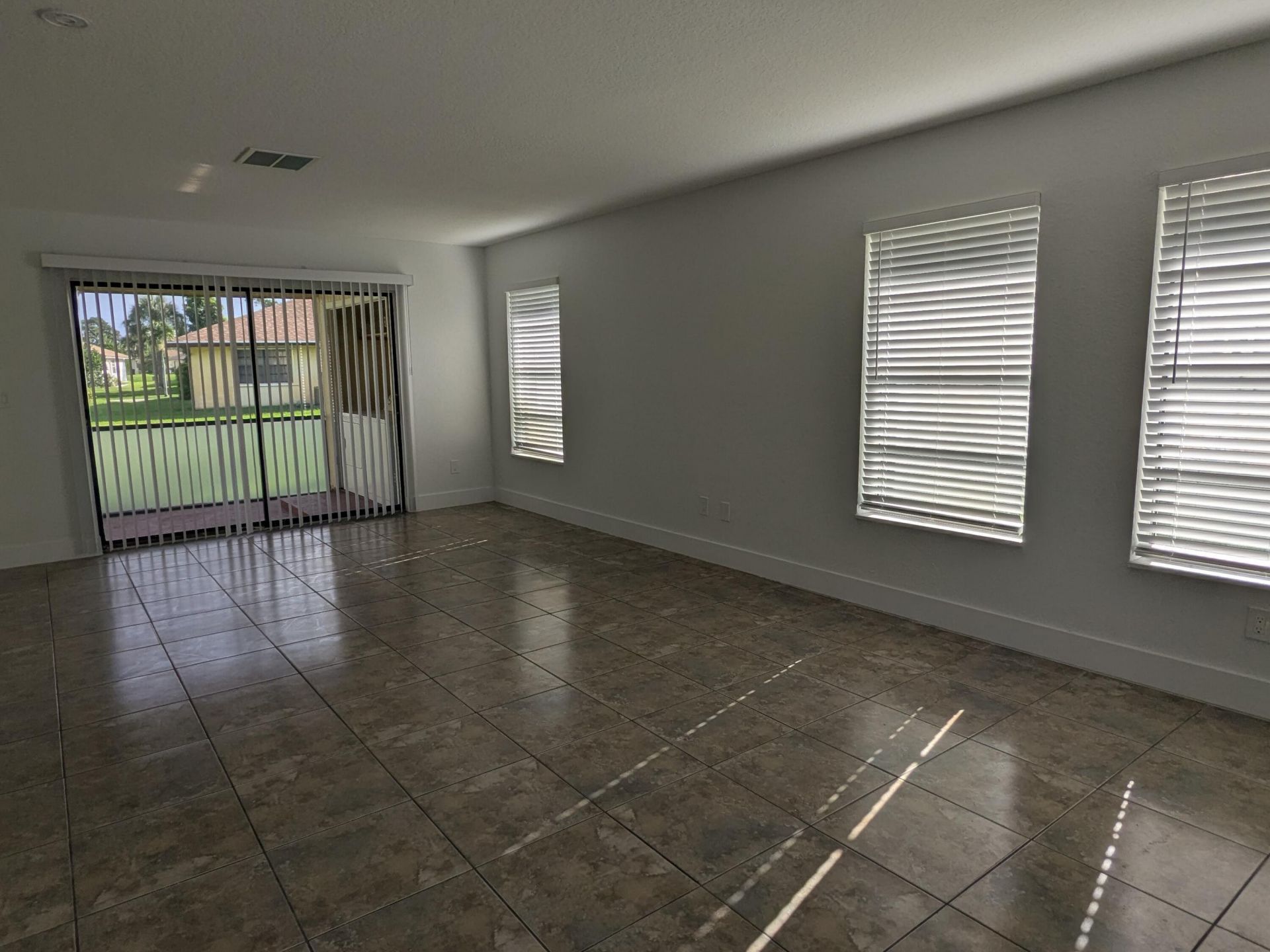 4949 Regina Court, West Palm Beach, FL 33415 Photo