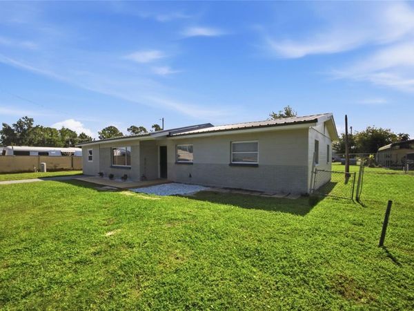 3502 LILES LANE , PLANT CITY, FL 33563